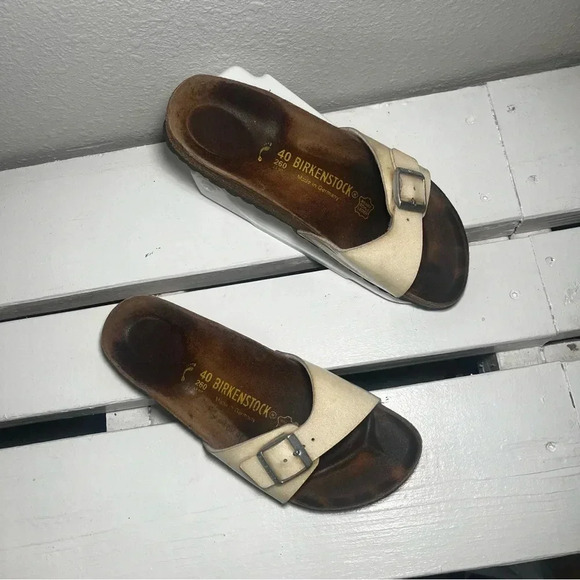 Birkenstock Madrid womens white slide sandals size 9 - Picture 3 of 10